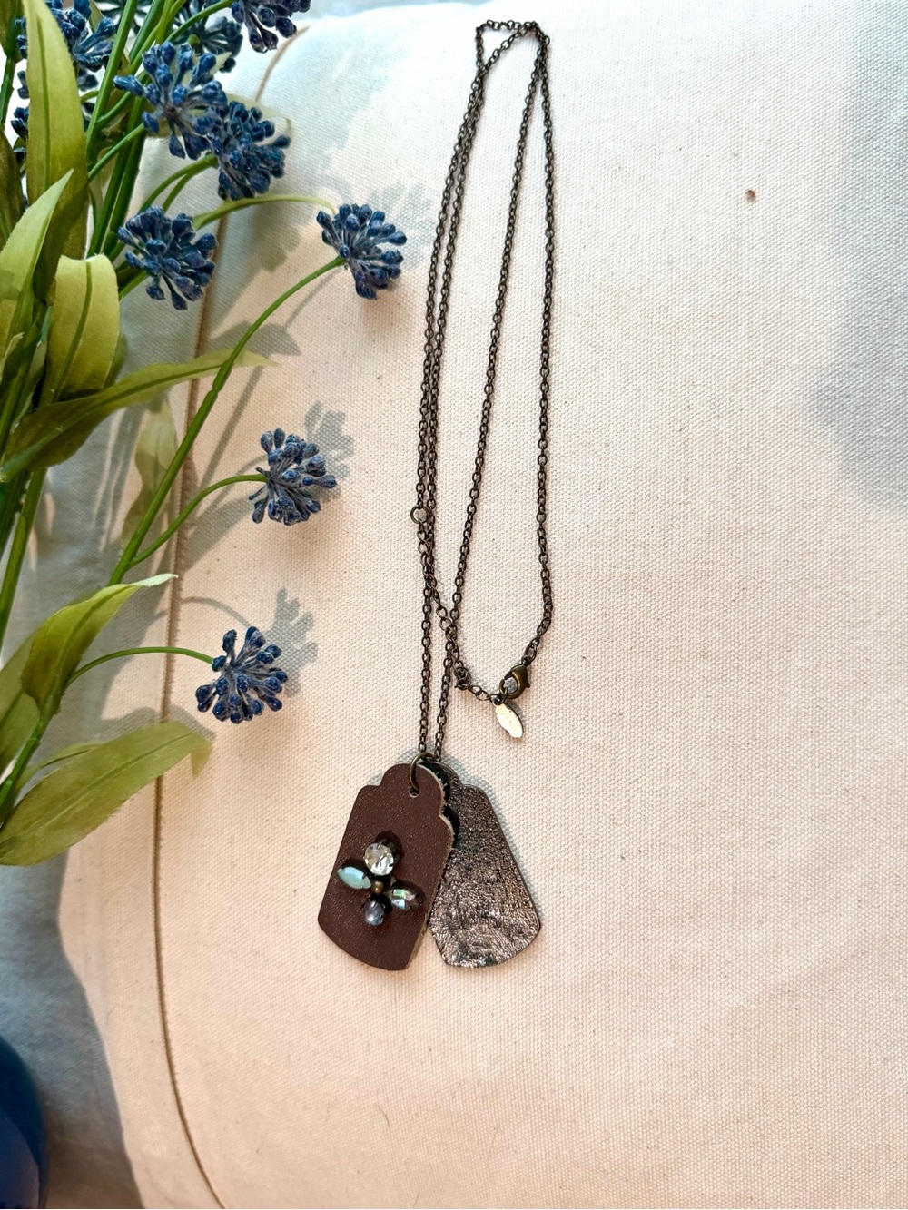 Boho Leather Pendant Necklace with Crystal Accent - Brown Leather Fashion